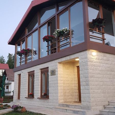 Borovnica Sweet Apartments Žabljak Kültér fotó